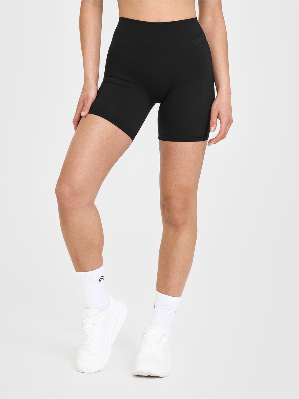 Oner active UNIFIEDMOVE™ HIGH WAISTED POCKET SHORTS 6" | size medium